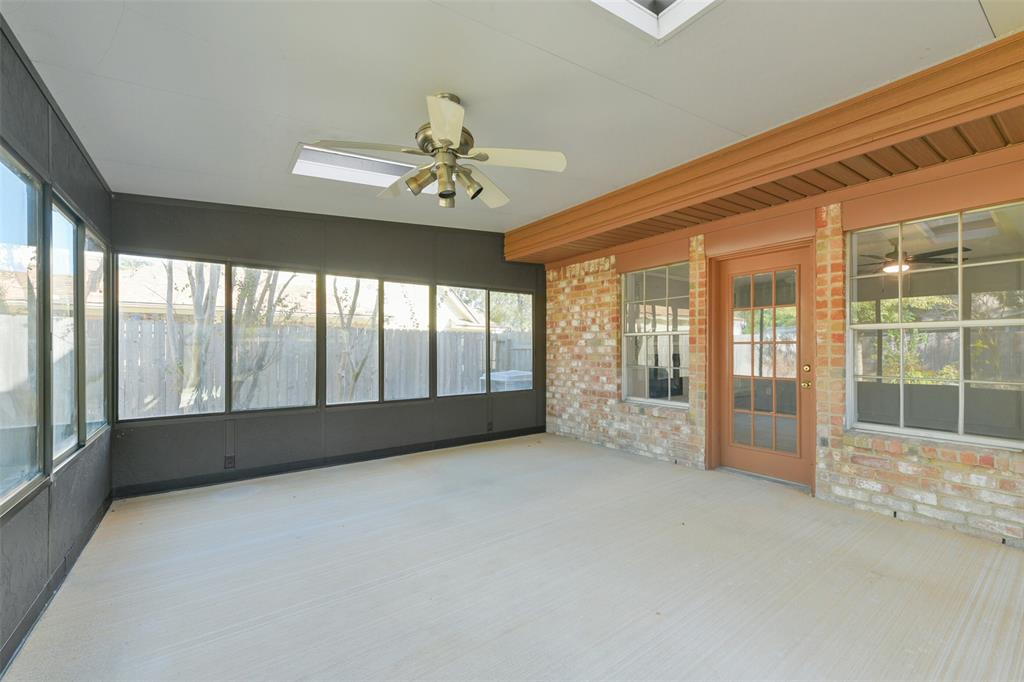 7719 12th Fairway Lane, Humble, Texas image 34