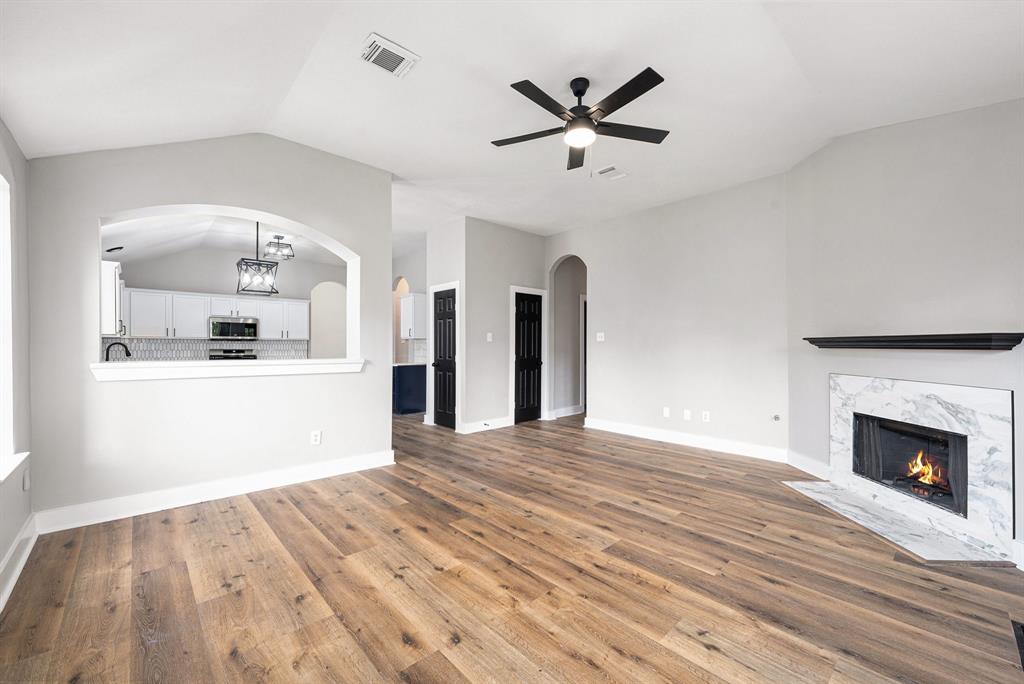 2204 Ames Street, Pearland, Texas image 14