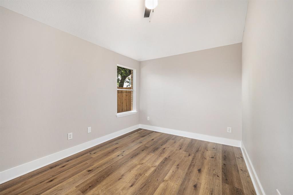 2204 Ames Street, Pearland, Texas image 25