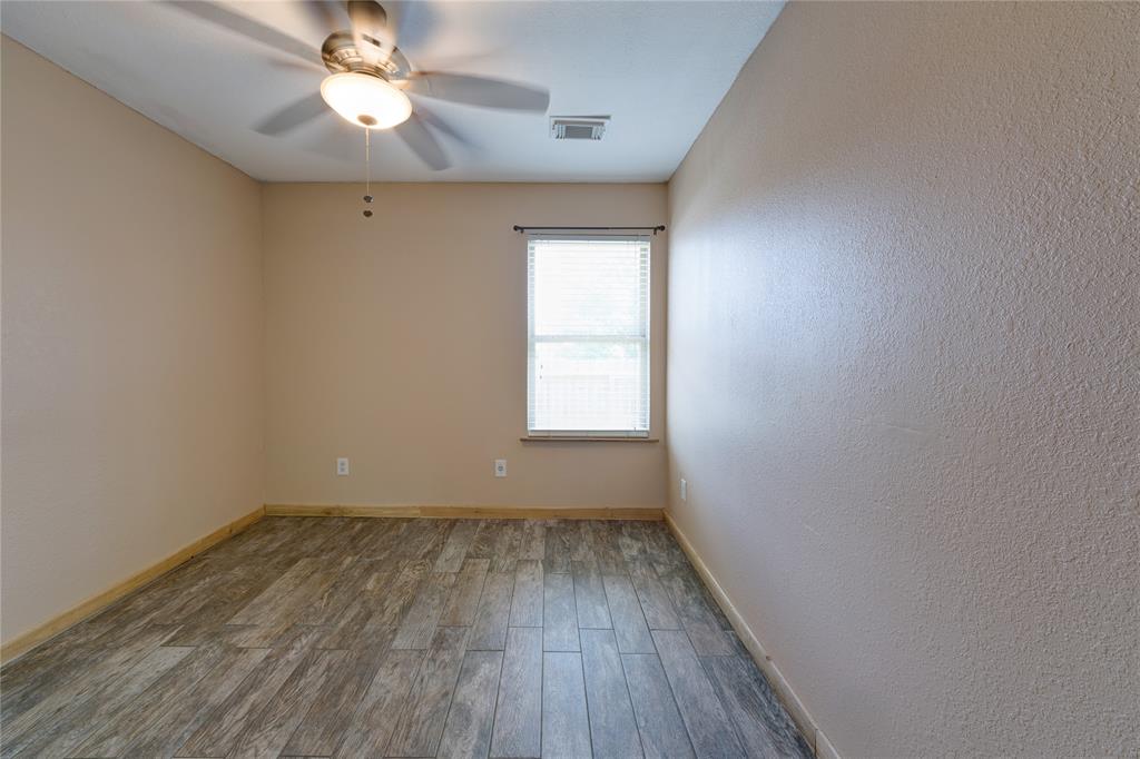 1020 2nd Street, Hempstead, Texas image 20