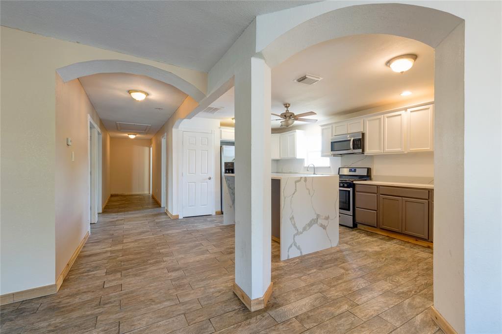 1020 2nd Street, Hempstead, Texas image 7