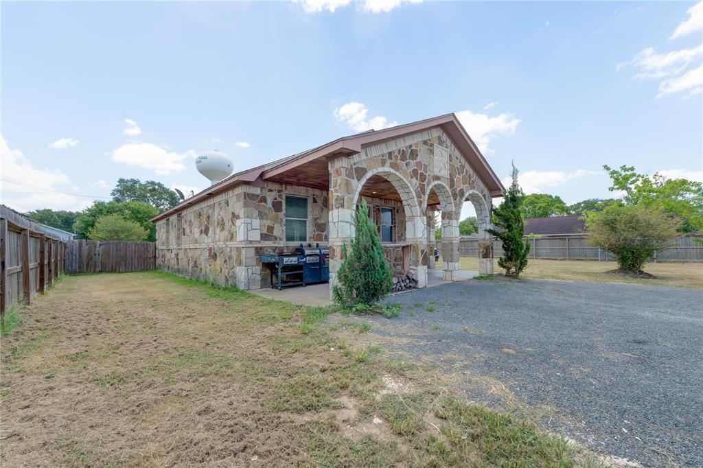 1020 2nd Street, Hempstead, Texas image 29