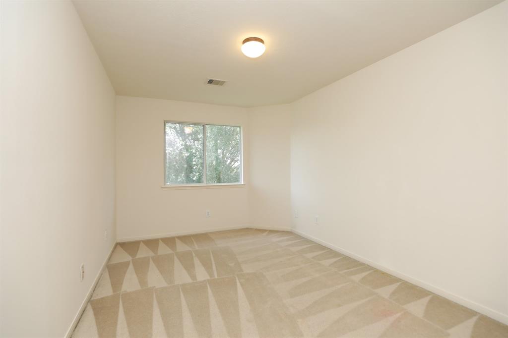 2202 Sugar Hill Drive, Deer Park, Texas image 33