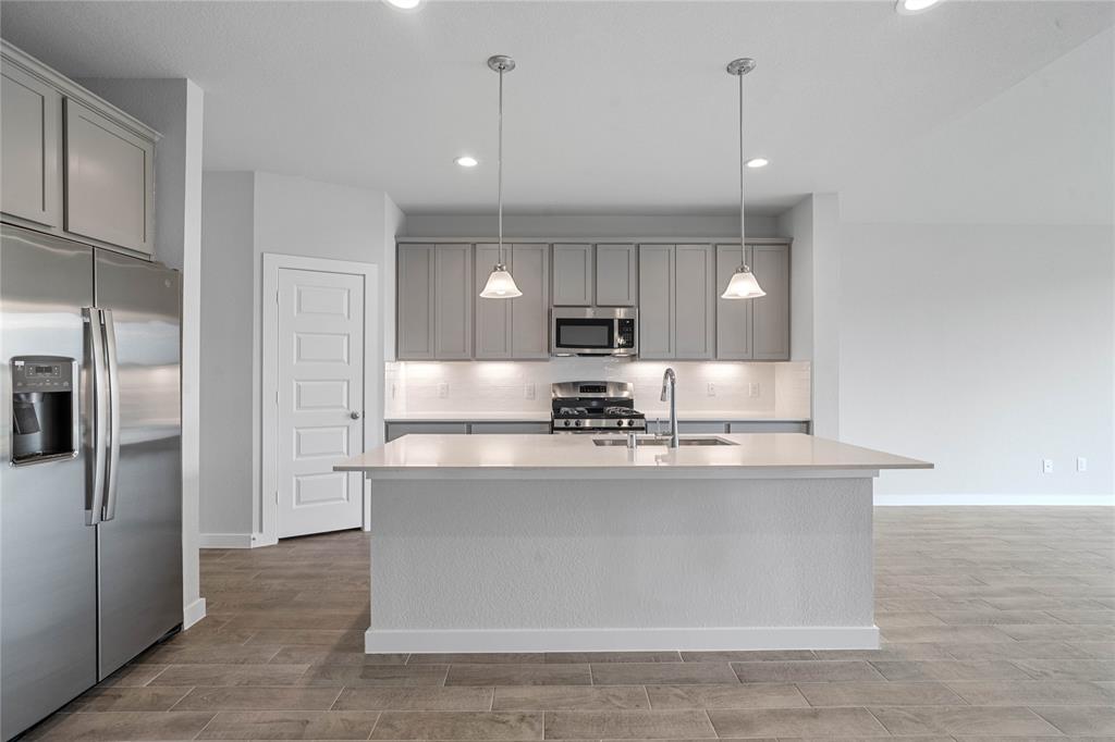 3014 Knotty Forest Drive, Spring, Texas image 8