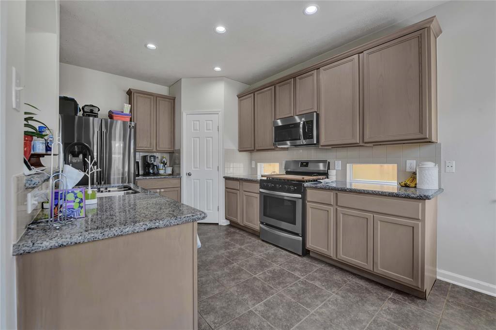 19106 Spring Meadows Lane, Richmond, Texas image 11