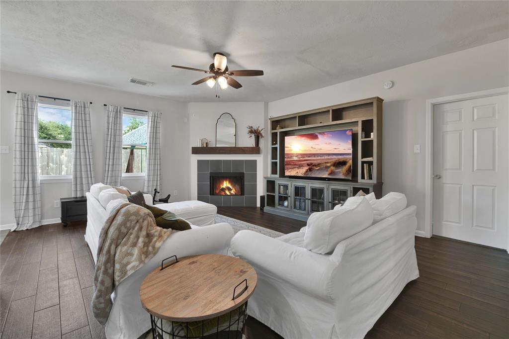 19106 Spring Meadows Lane, Richmond, Texas image 14