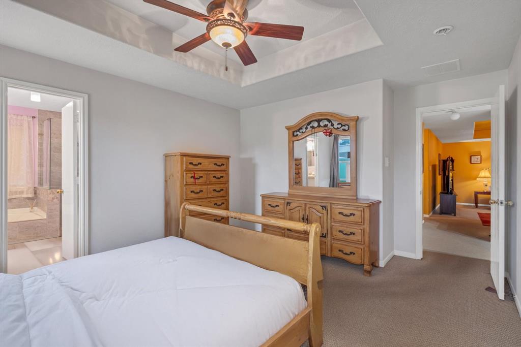 18422 Atascocita Meadows Drive, Humble, Texas image 14