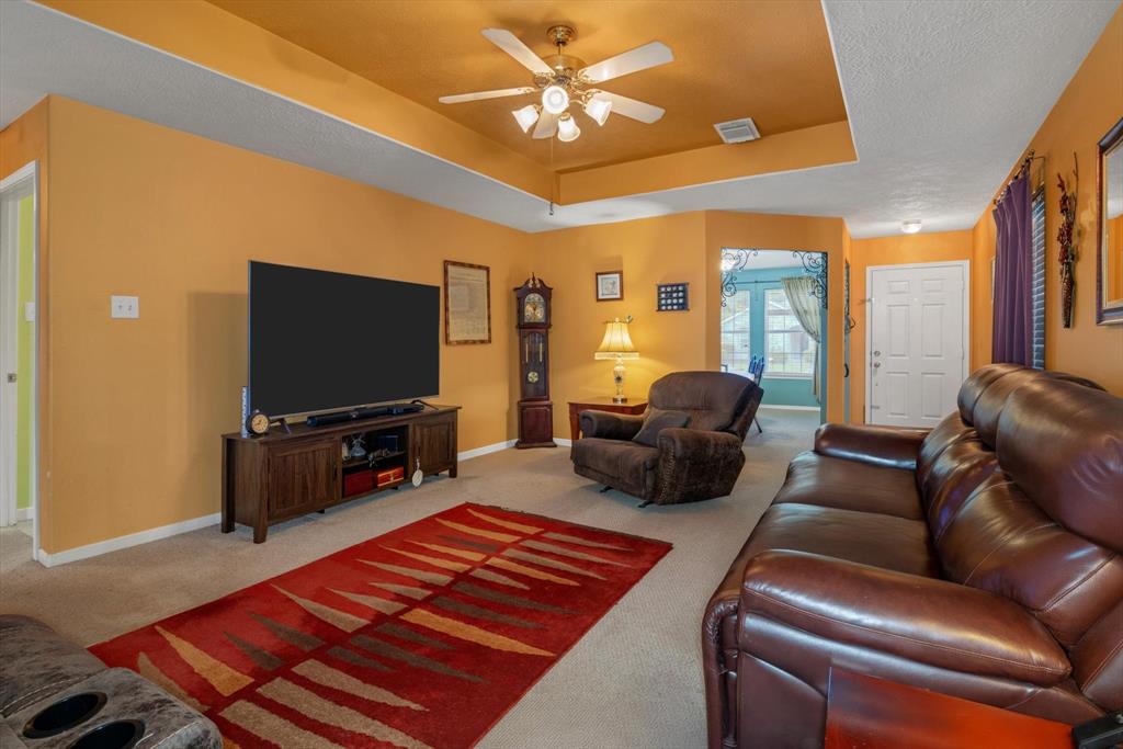 18422 Atascocita Meadows Drive, Humble, Texas image 7