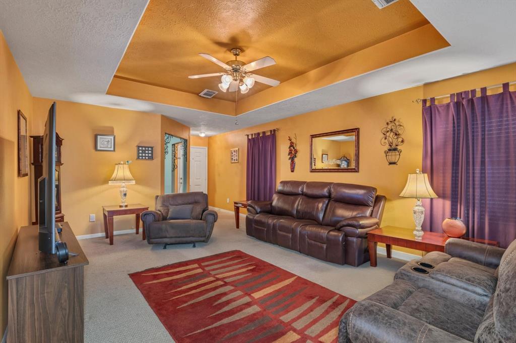 18422 Atascocita Meadows Drive, Humble, Texas image 4