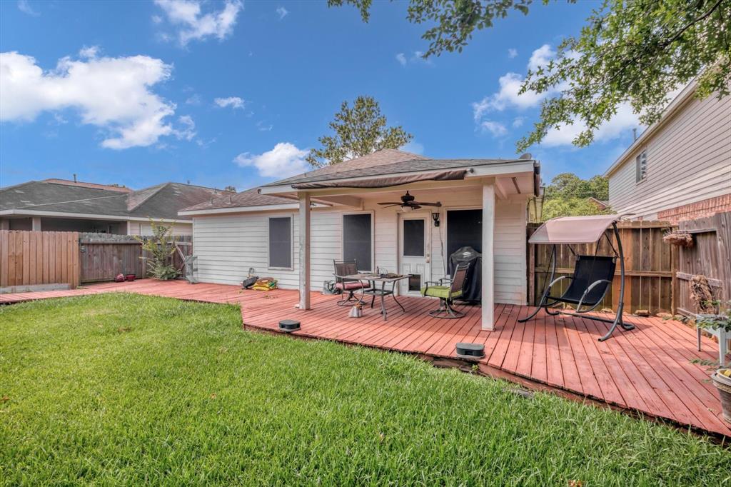 18422 Atascocita Meadows Drive, Humble, Texas image 22