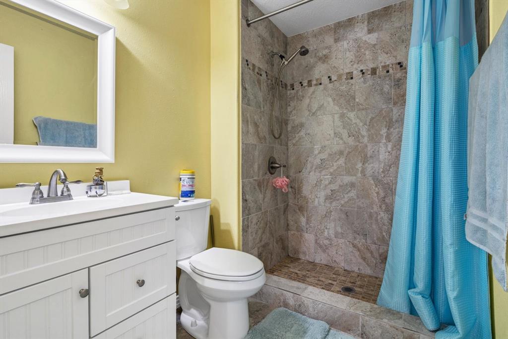 18422 Atascocita Meadows Drive, Humble, Texas image 18