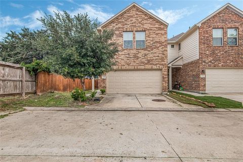 Single Family Residence in Houston TX 13530 Vista De Oro Street.jpg