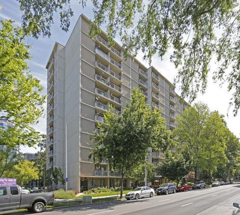 Photo of 515 S 515 P St St, Other, CA 95814 (MLS # 92895605)