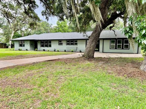 A home in Lake Jackson