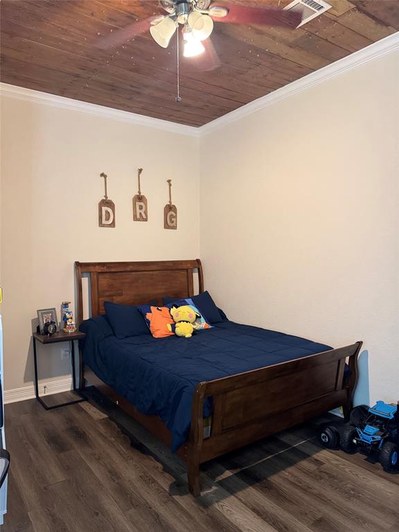 200 E Saint Charles Street, Weimar, Texas image 14