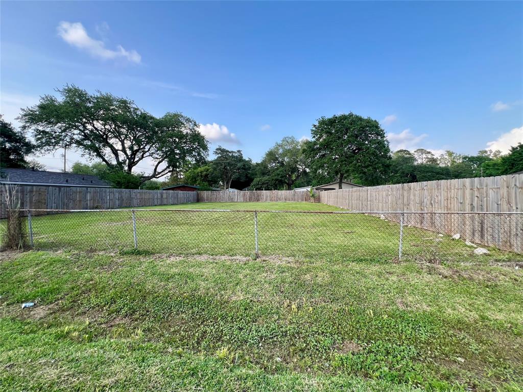 506 Georgia Avenue, League City, Texas image 3