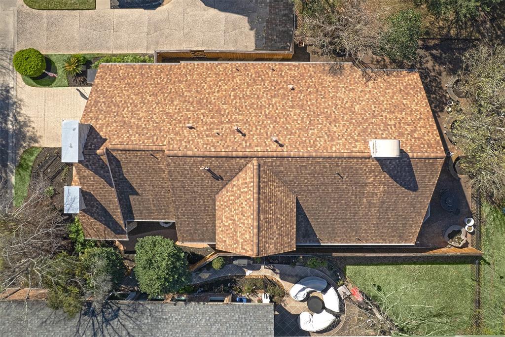 1315 Avon Way, Houston, Texas image 31