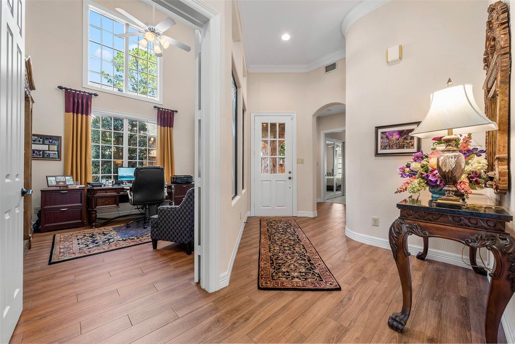 1315 Avon Way, Houston, Texas image 5