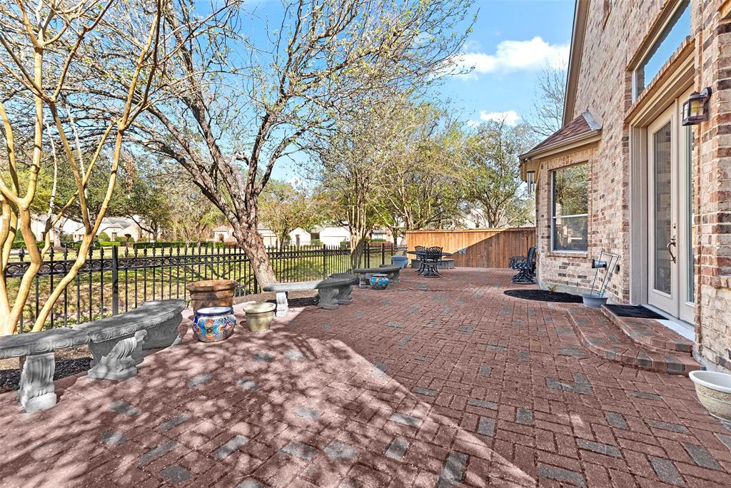 1315 Avon Way, Houston, Texas image 25