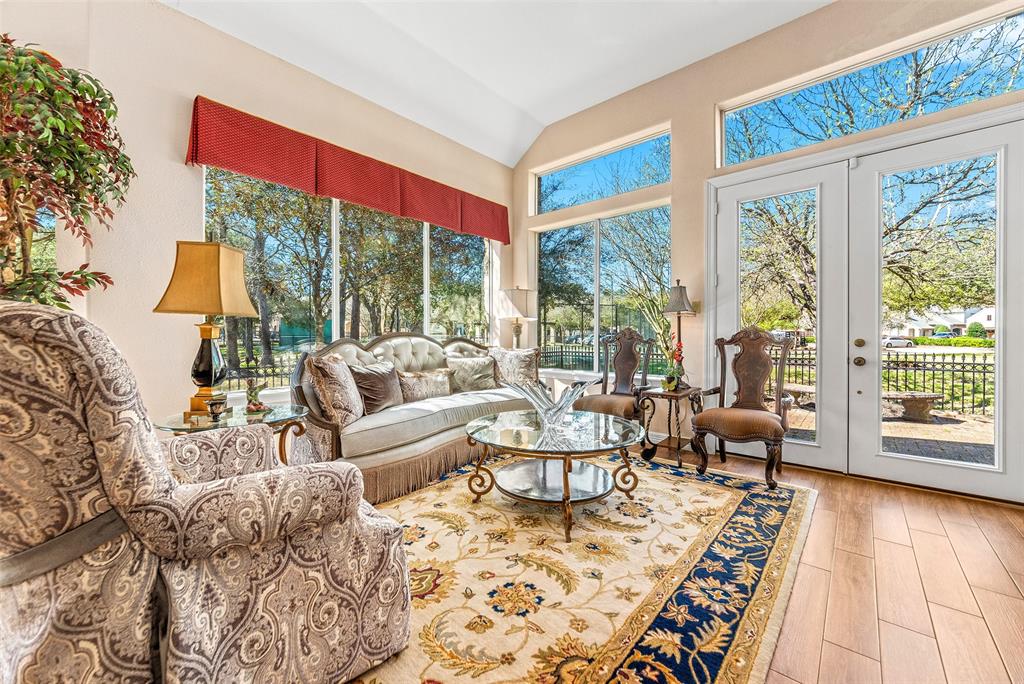 1315 Avon Way, Houston, Texas image 6