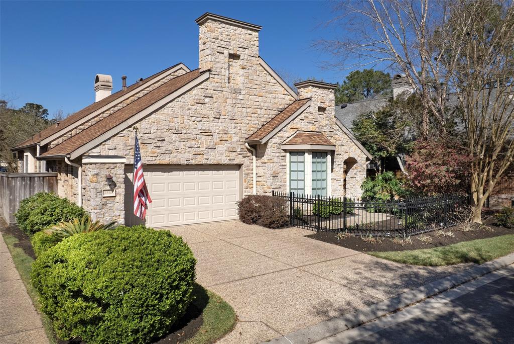1315 Avon Way, Houston, Texas image 2