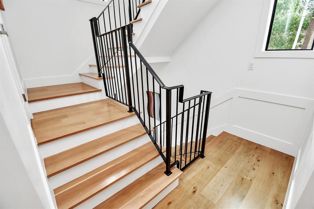 2303 Yupon Street, Houston, Texas image 26