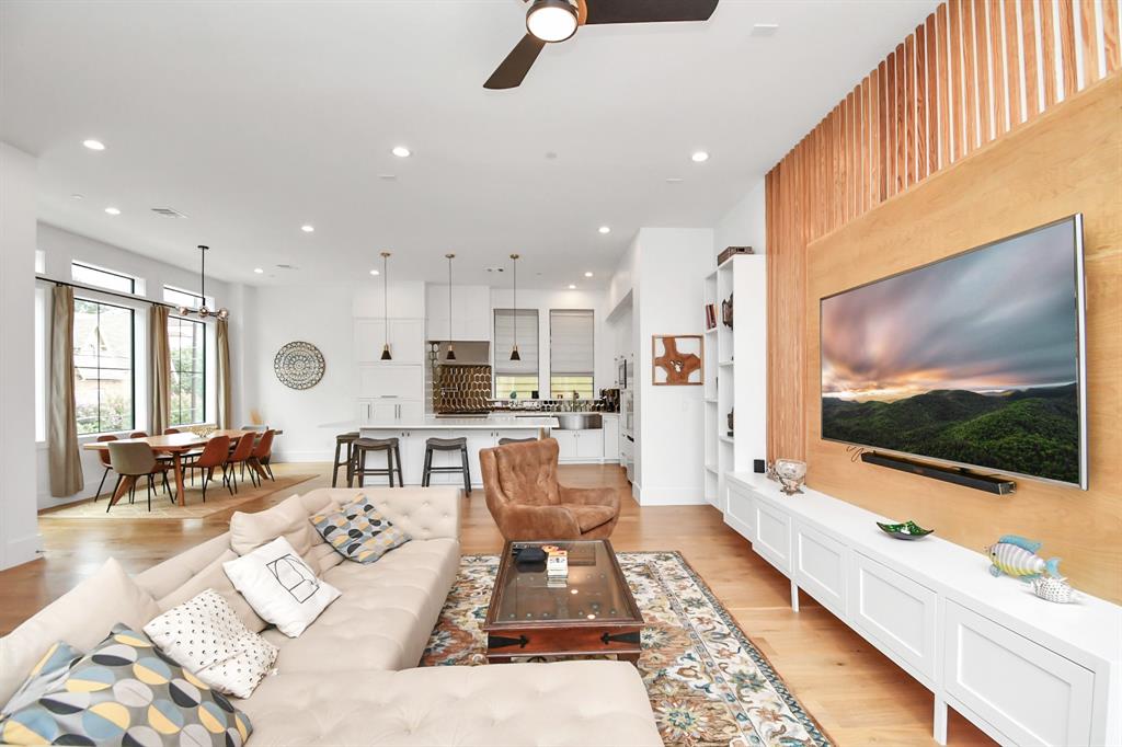 2303 Yupon Street, Houston, Texas image 16