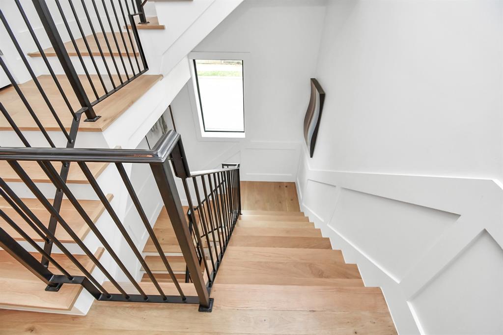 2303 Yupon Street, Houston, Texas image 12