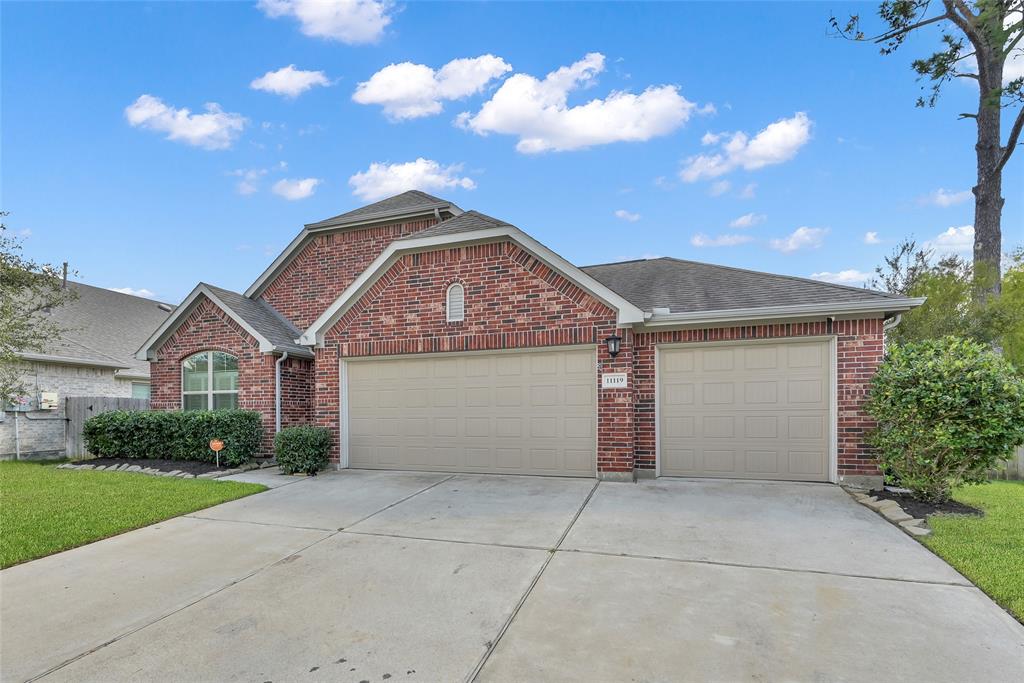 11119 English Holly Court, Tomball, Texas image 1