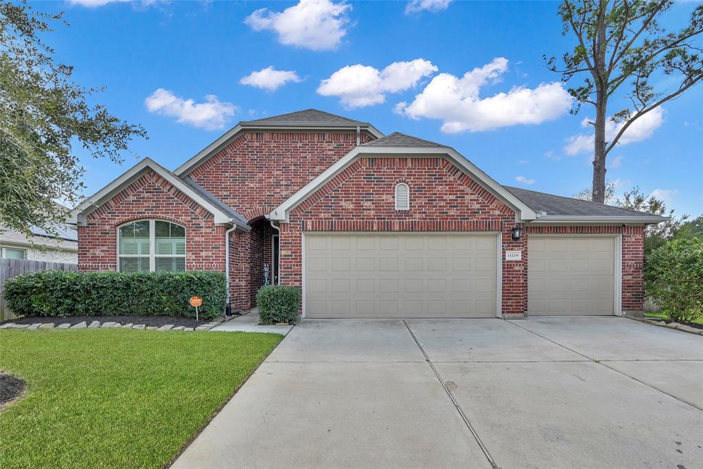 11119 English Holly Court, Tomball, Texas image 2