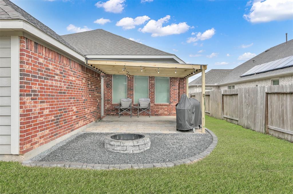 11119 English Holly Court, Tomball, Texas image 37