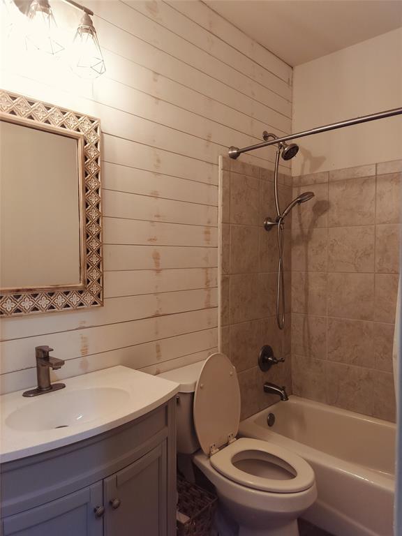 127 Augusta Drive, Woodcreek, Texas image 27