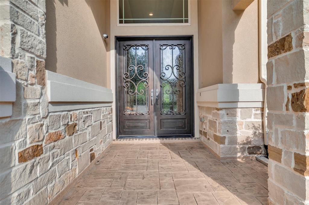 5023 Tillbuster Ponds Court, Sugar Land, Texas image 16