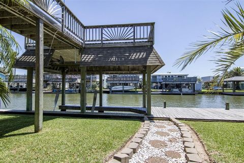 A home in Bayou Vista