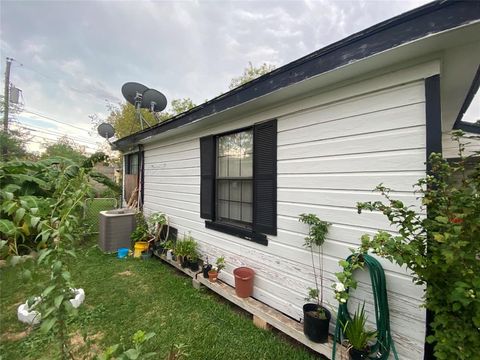 A home in Pasadena