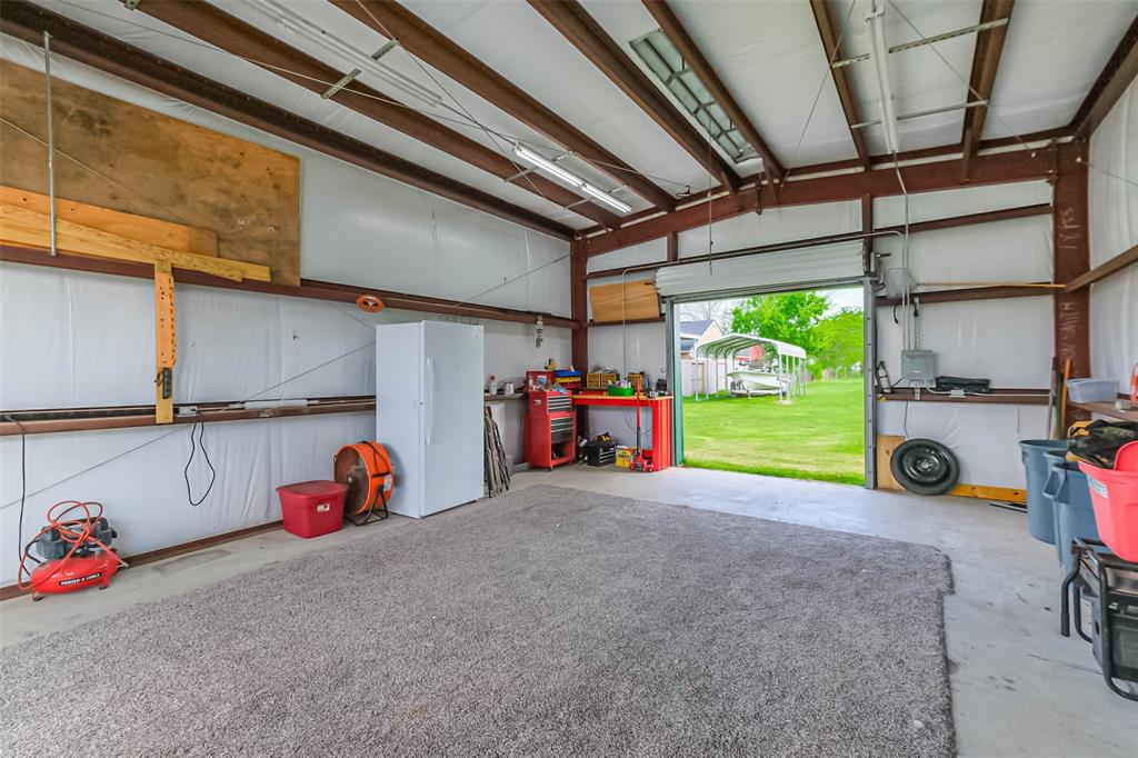 10706 N H Street, La Porte, Texas image 39