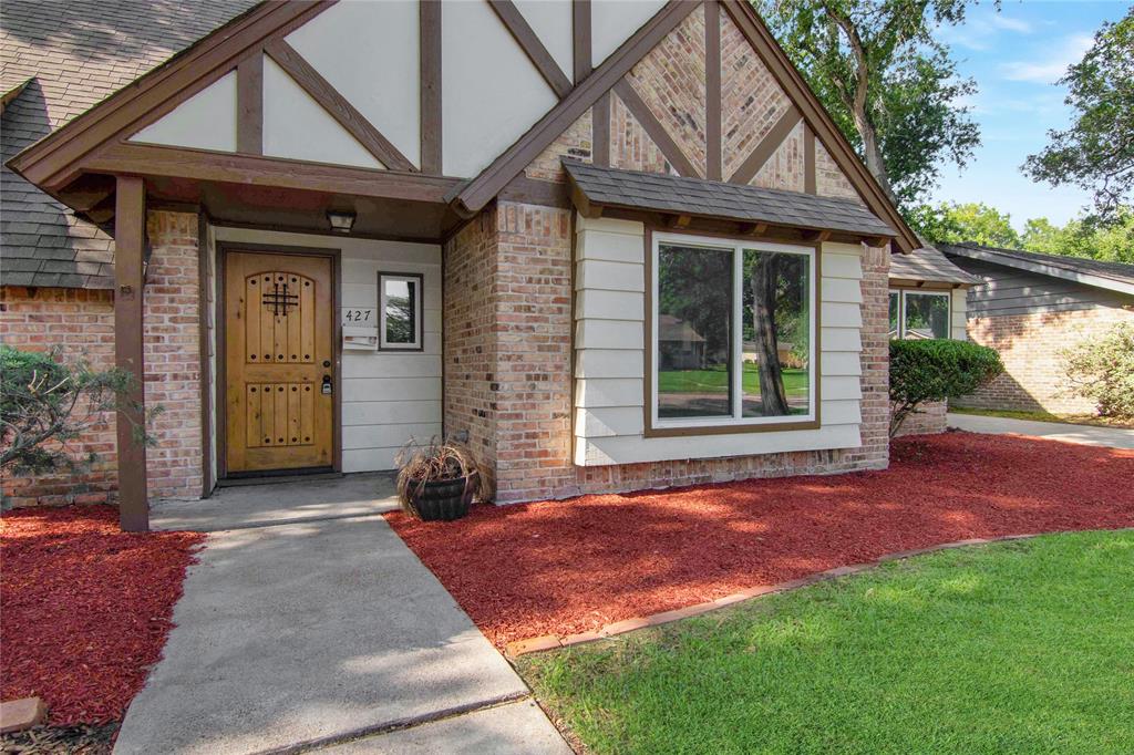 427 Pebblebrook Drive