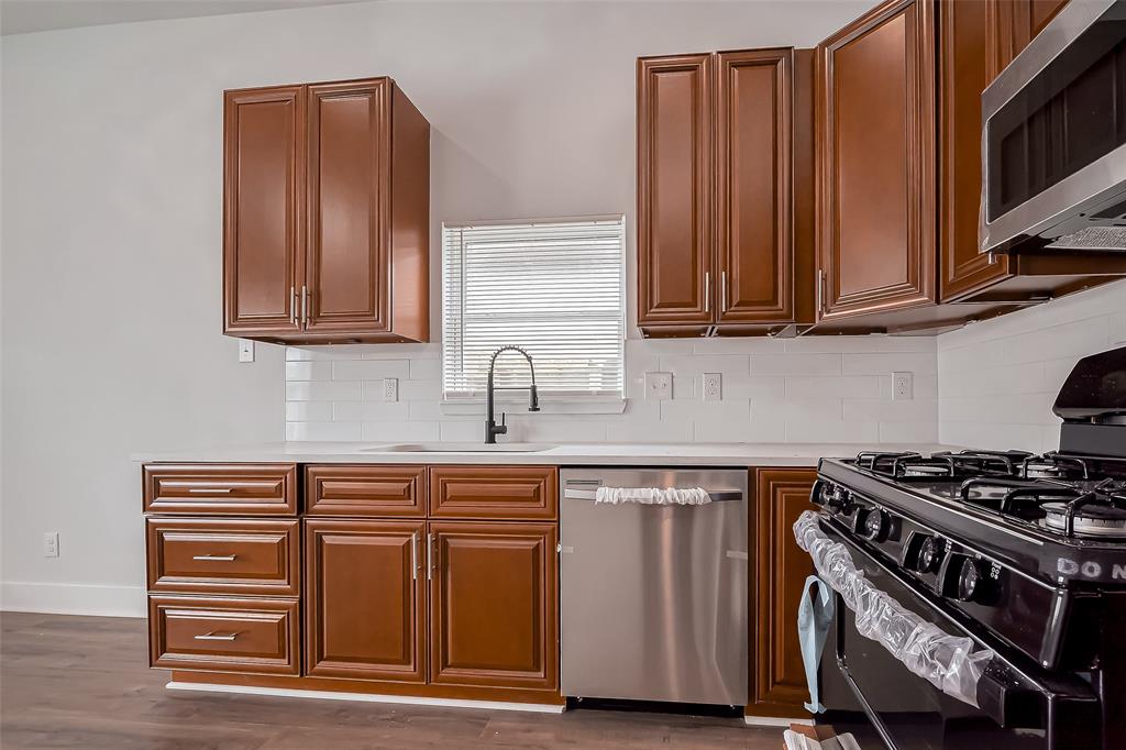 7993 Attwater Street, Houston, Texas image 30