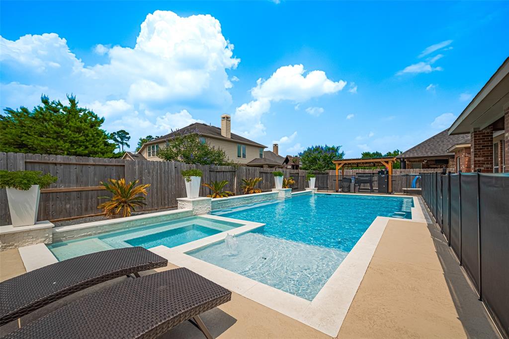 8113 Tranquil Lake Way