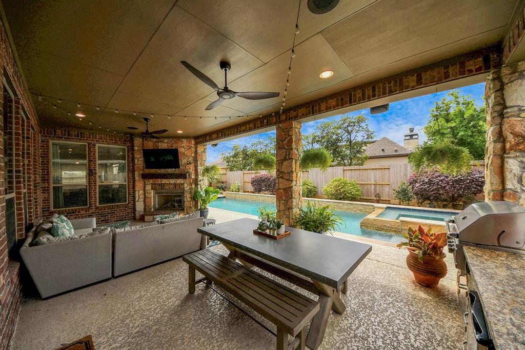 8130 Caroline Ridge Drive, Humble, Texas image 47
