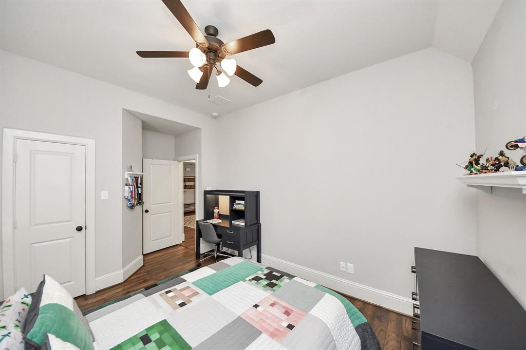 8130 Caroline Ridge Drive, Humble, Texas image 40