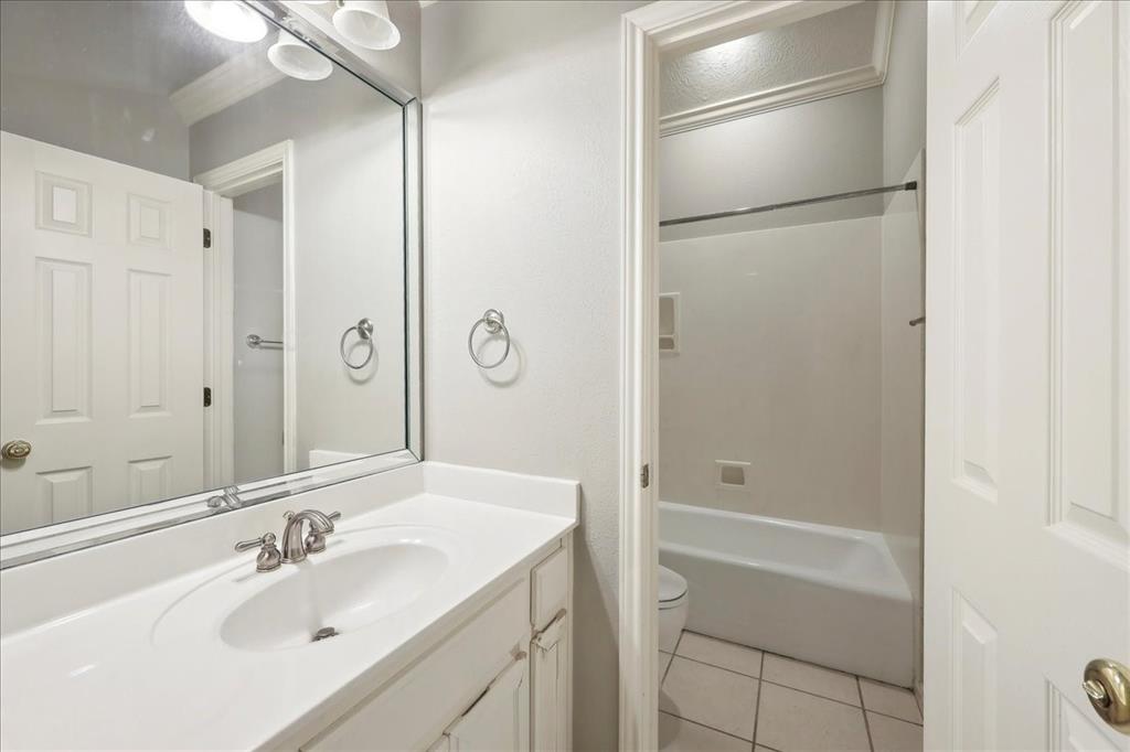 6180 Gracemount Lane, Beaumont, Texas image 23