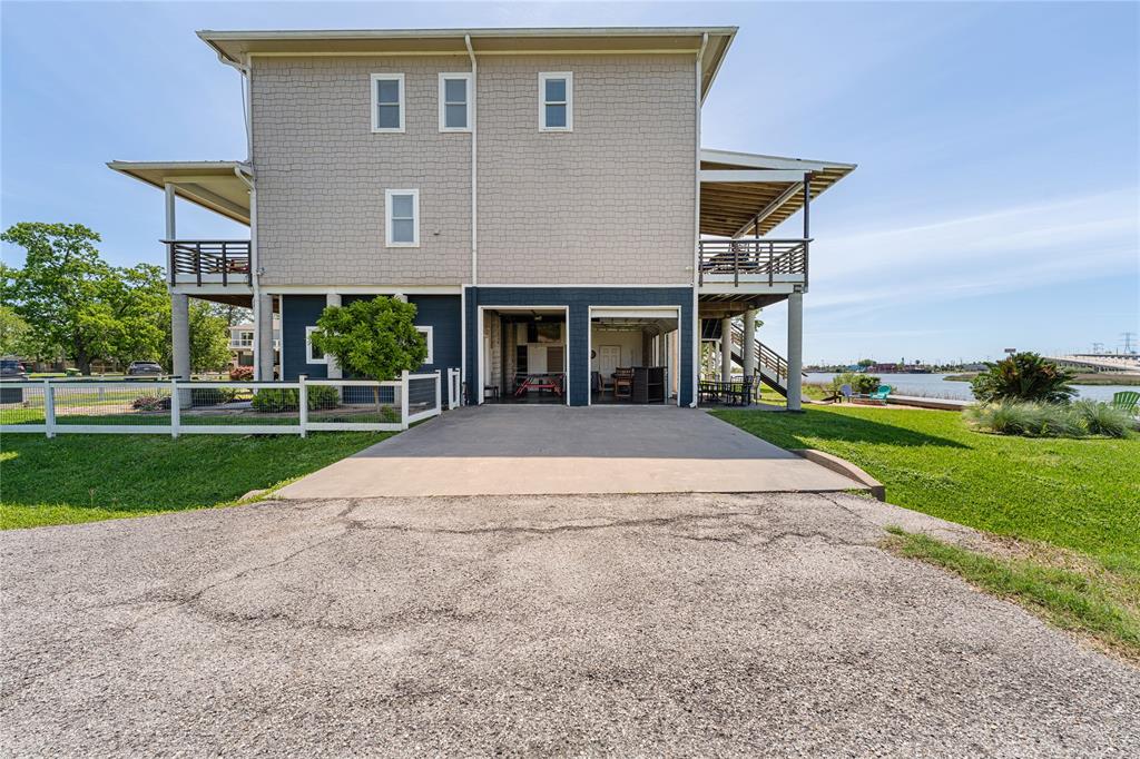 814 Hall Avenue, Seabrook, Texas image 9