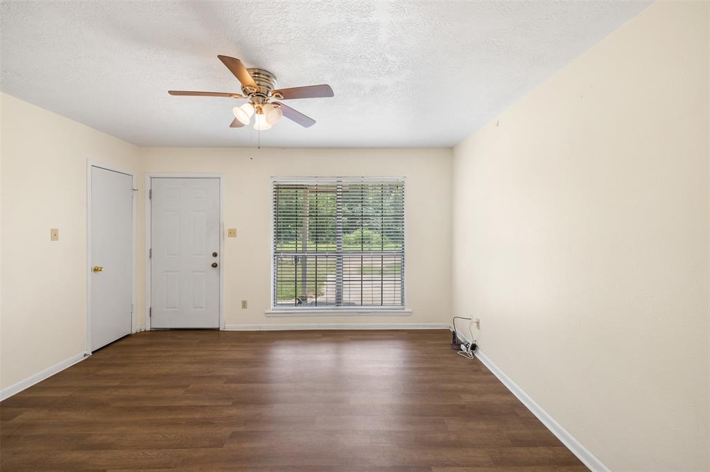 906 W 3rd Street, Hearne, Texas image 19