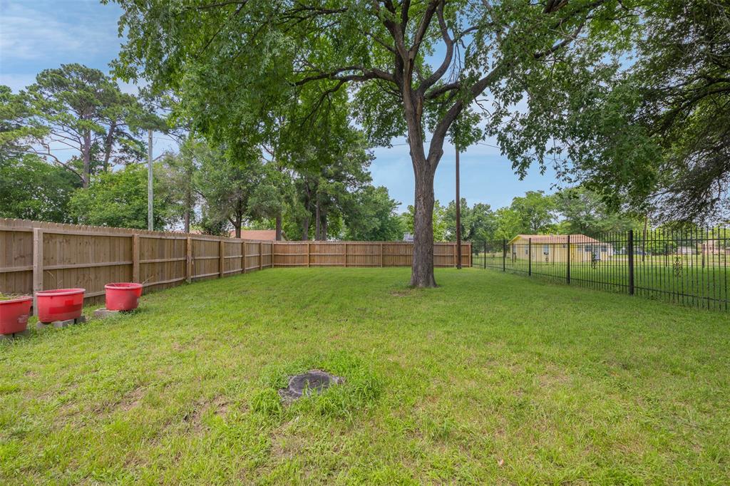 906 W 3rd Street, Hearne, Texas image 6