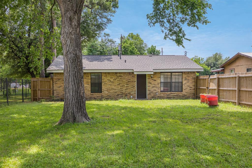 906 W 3rd Street, Hearne, Texas image 3