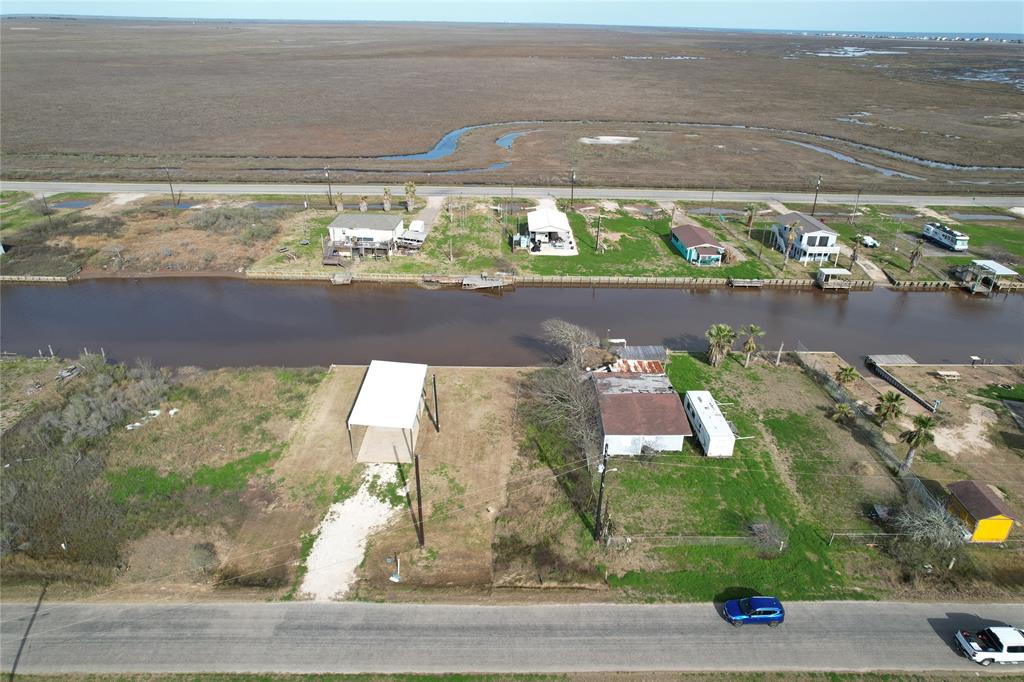 2133 County Road 299 Heron, Sargent, Texas image 3