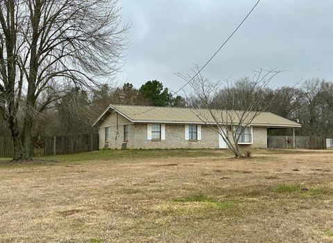 A home in Crockett