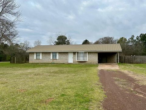 A home in Crockett