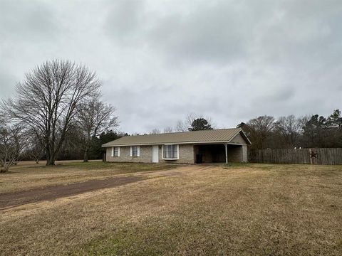 A home in Crockett